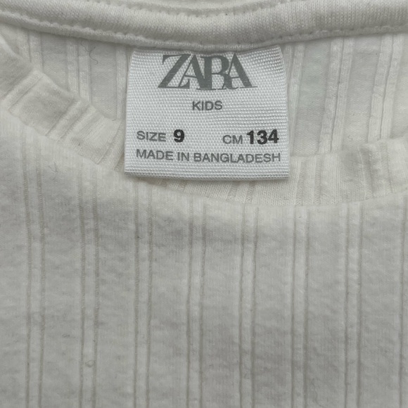 Zara Girls Rib-Knit Long Sleeve Pull-Over Sweater Ivory. - Picture 4 of 6